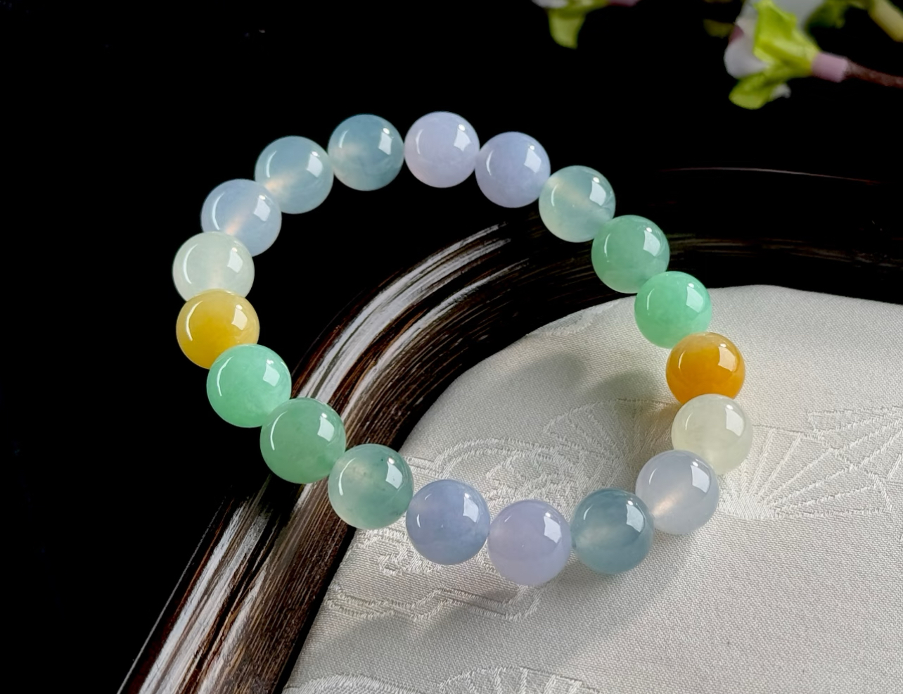 翡翠核心术语解析：种、水、色、工、底基础概念详解